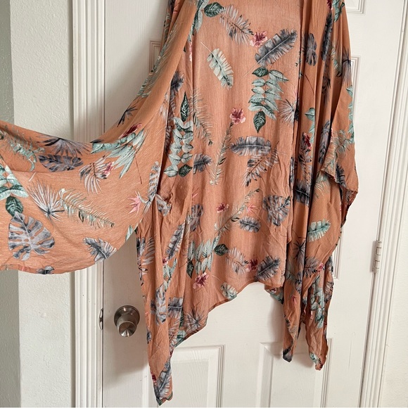 Tropical Print Kimono Cardigan - Picture 5 of 9